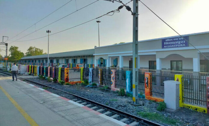 भोपाल-का-निशातपुरा-रेलवे-स्टेशन-ट्रेनों-के-स्वागत-को-तैयार,-दो-एक्सप्रेस-को-मिलेगी-हरी-झंडी