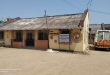 हरपालपुर सरकारी अस्पताल अव्यवस्था और लापरवाही का शिकार।भीषण गर्मी में बढ़ी मरीजों की संख्या, डॉक्टर नदारद बिना इलाज लौट रहे मरीज